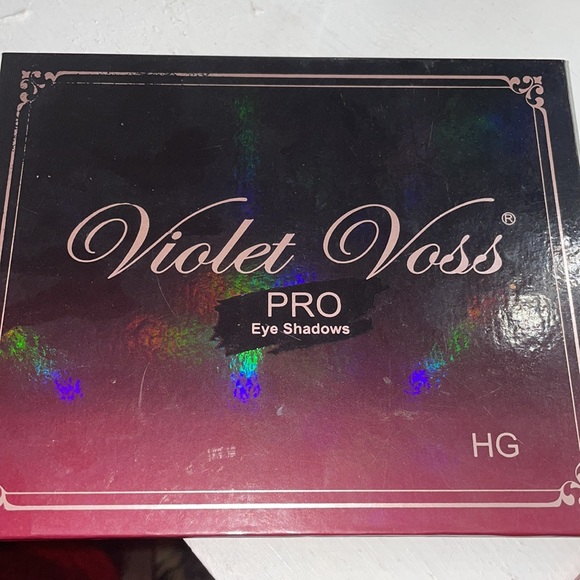 Violet Voss Pro Palette - Picture 4 of 5